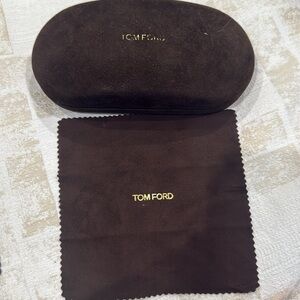 Tom Ford case velvet with Case only with microfiber glasses cleaner